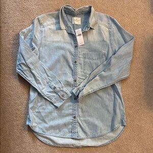 Women's Light Blue Denim Button Up Shirt American Eagle
